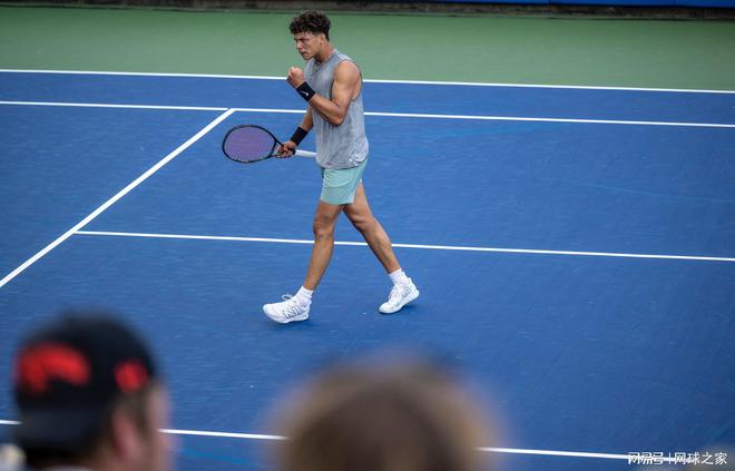 他们经常在 他们经常在