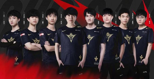 常会严格把 常会严格把