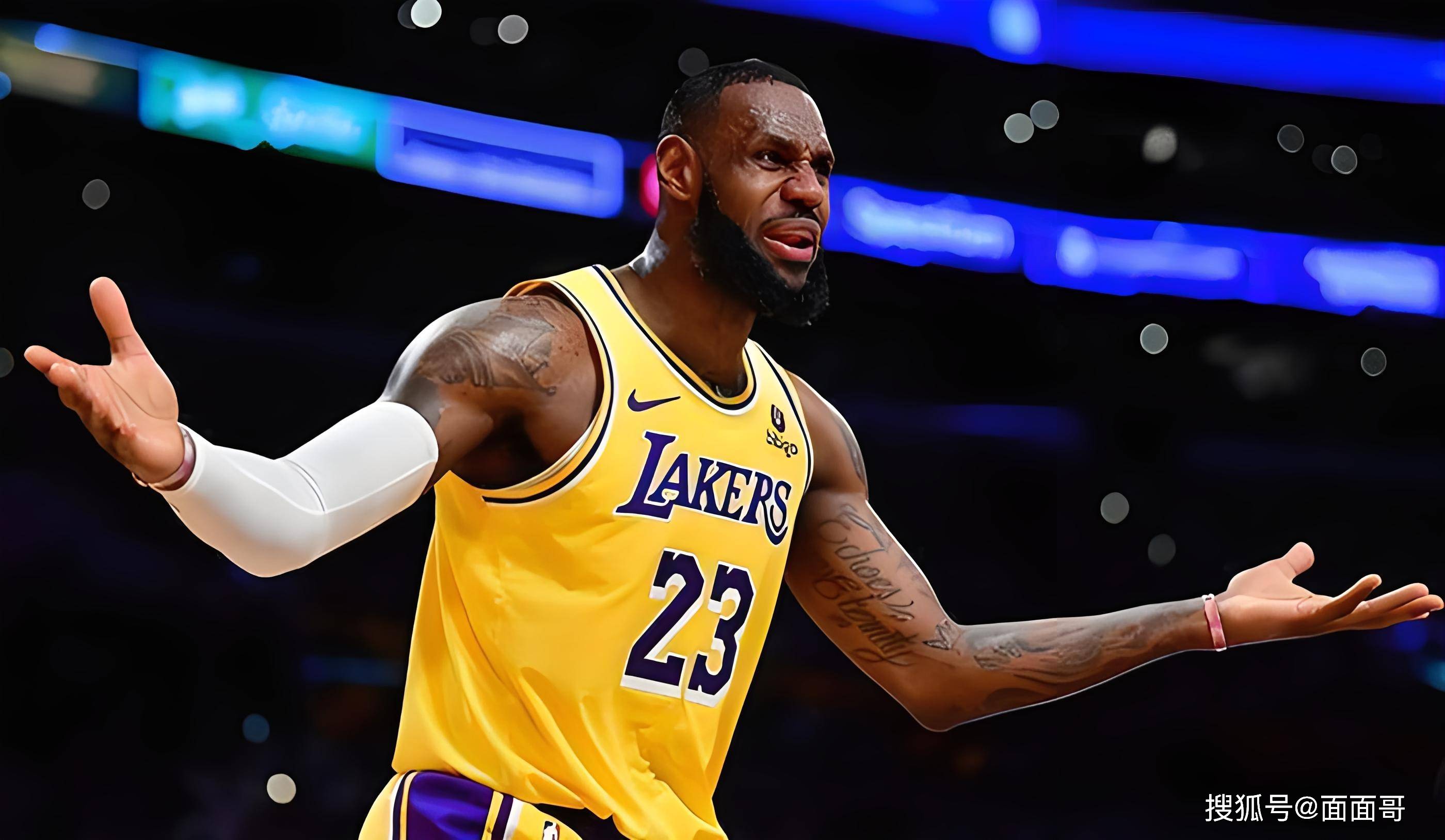 突出人情与 突出人情与